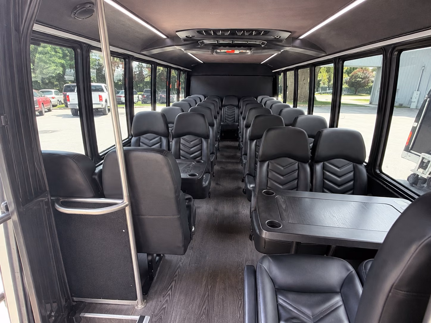 book a bus for your next airport transfer 2