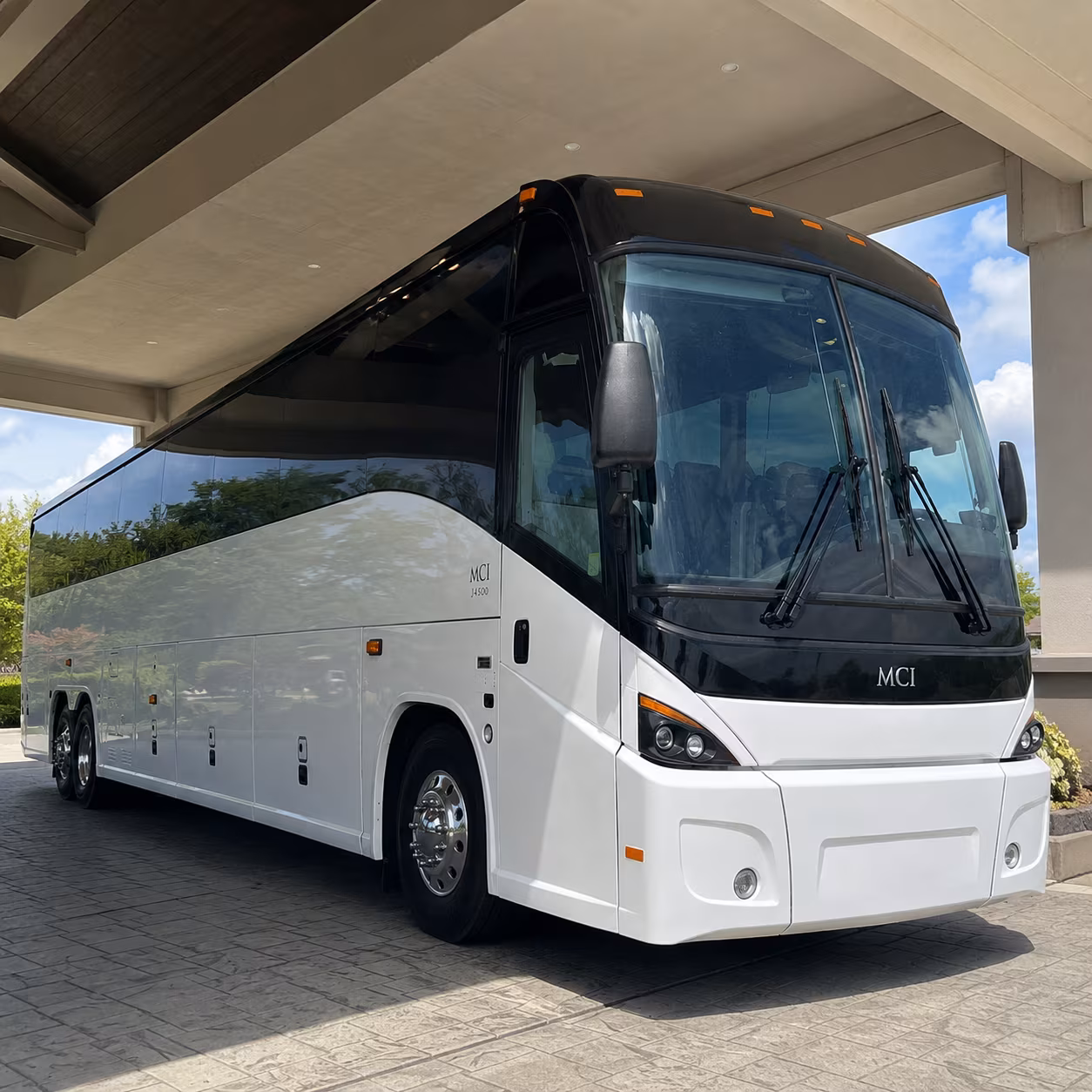 book a bus for your next prom 4