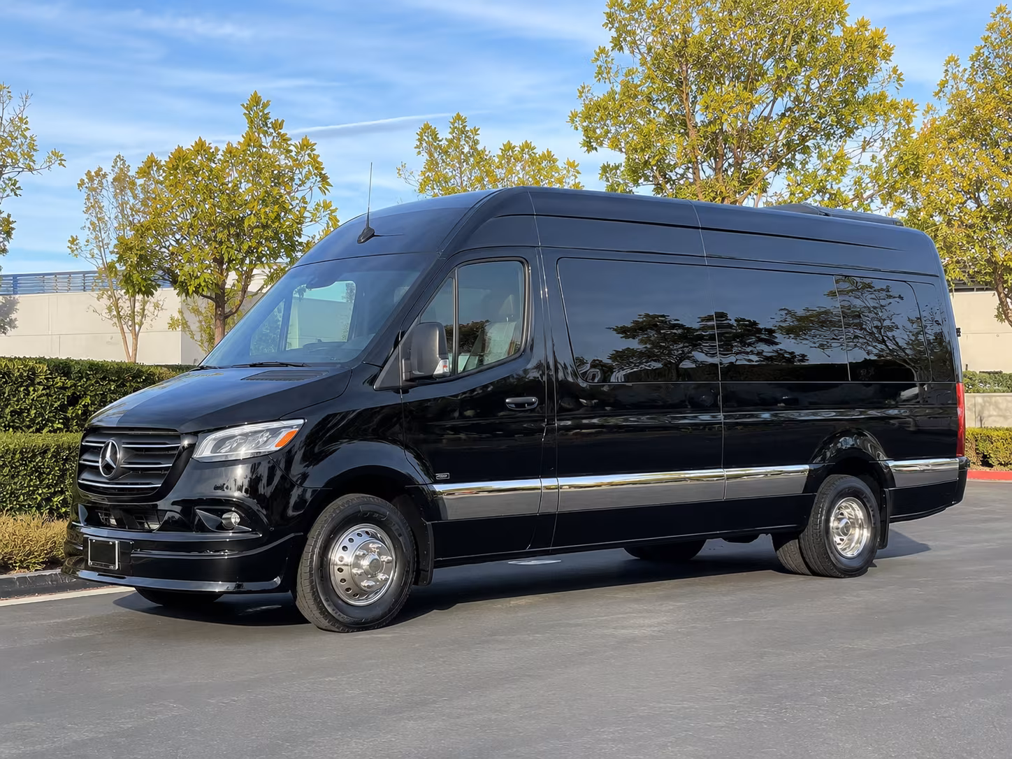 book a bus for your next wedding 3