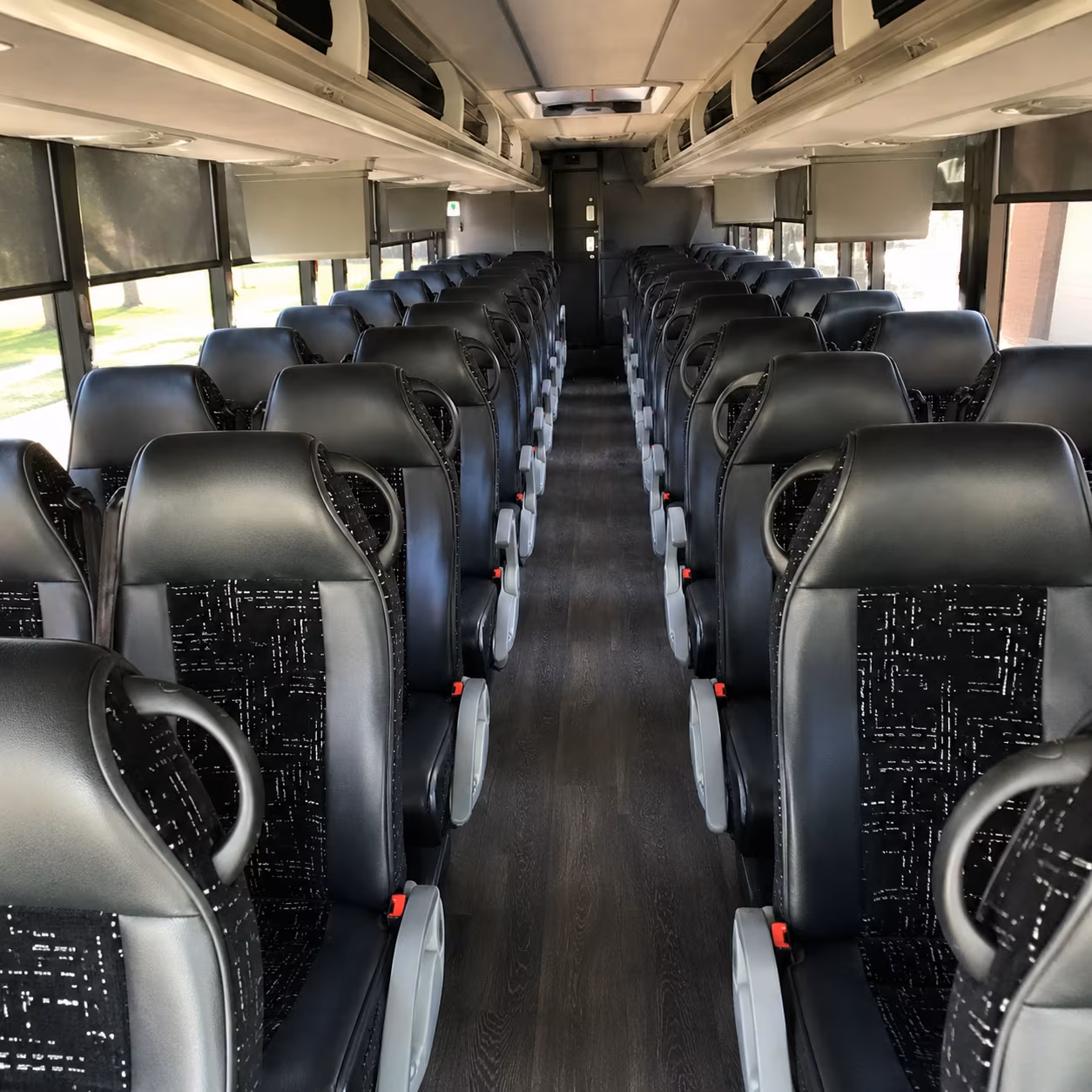 charter buses for large wedding groups traveling across cobb county