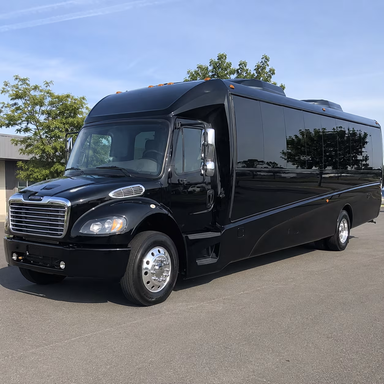 mableton 30 passenger minibus
