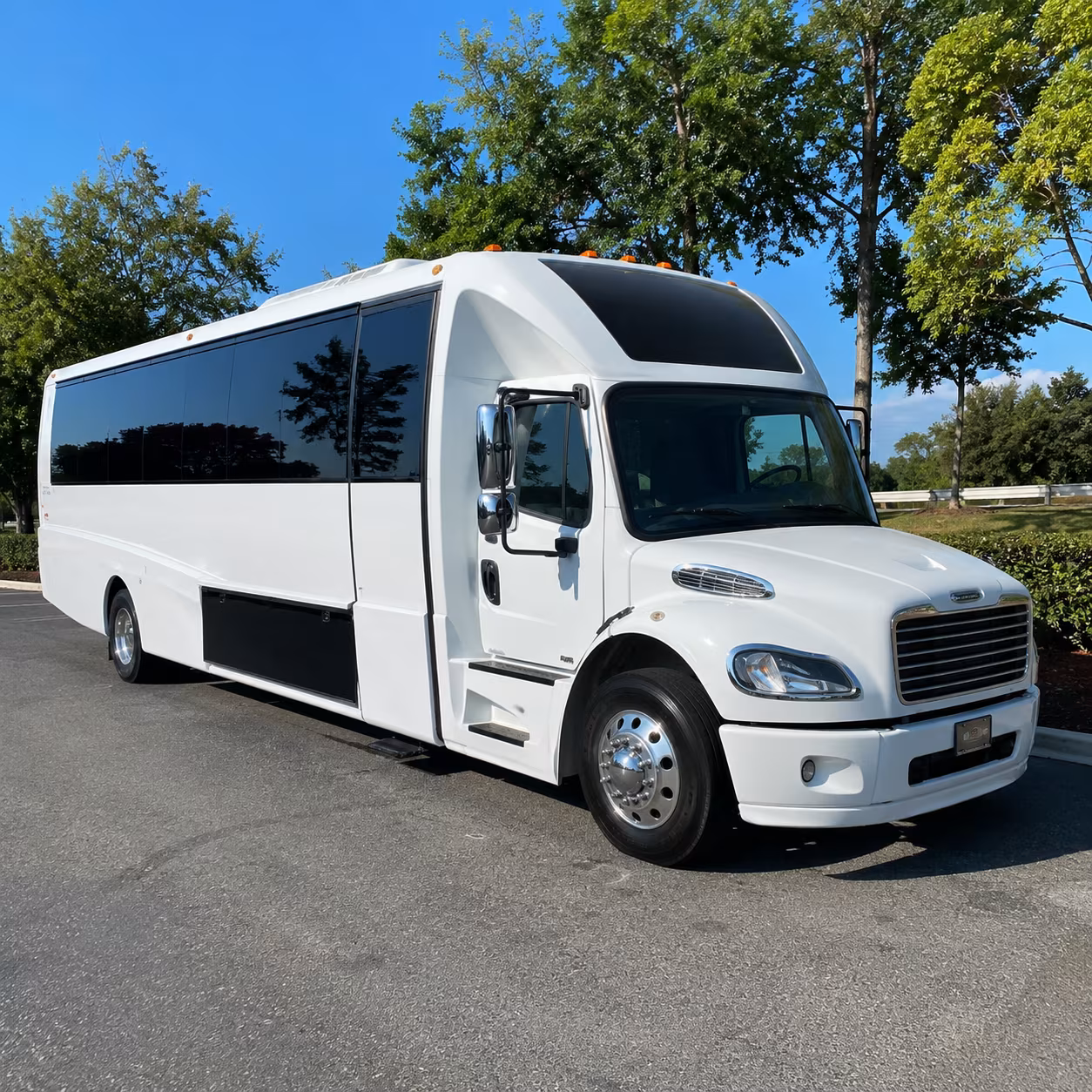 prom and homecoming party buses for mableton area schools
