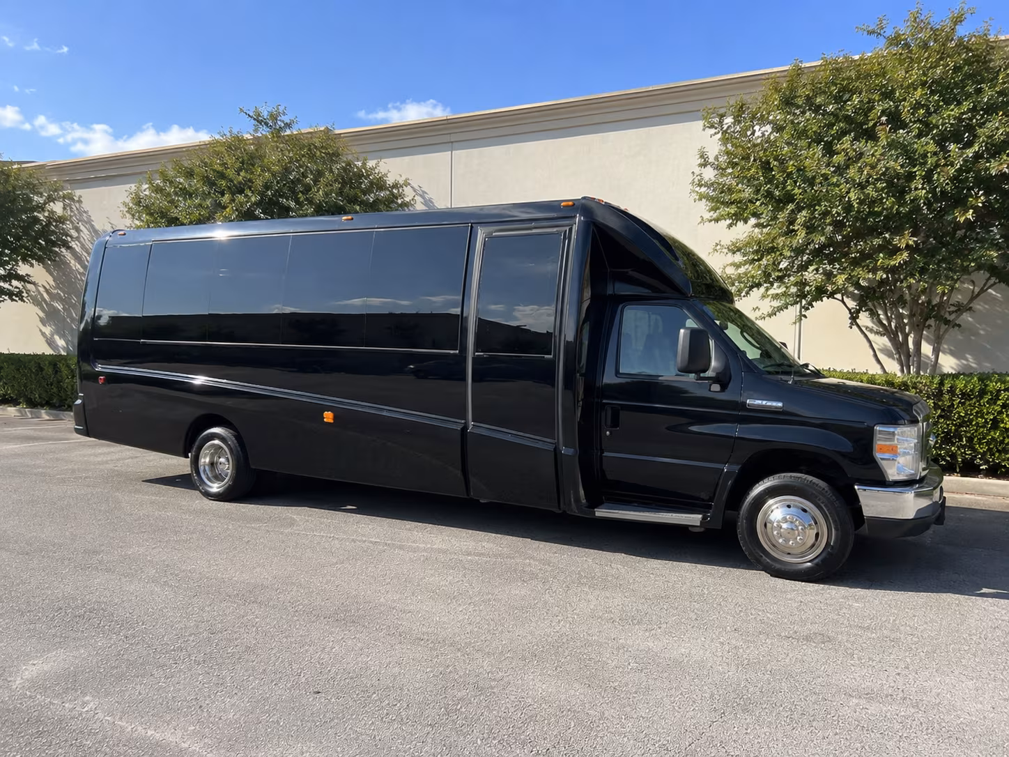 sweet 16 and quinceanera party buses across cobb county